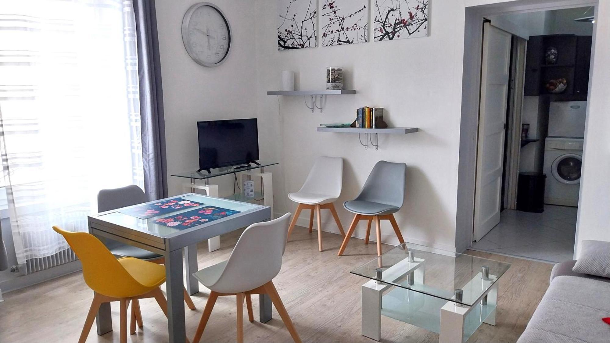201, Les Ambassadeurs Apartment La Bourboule Luaran gambar